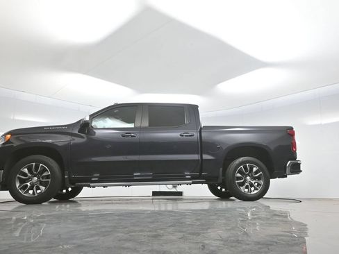 Used 2022 Chevrolet Silverado 1500 LT RWD image 7