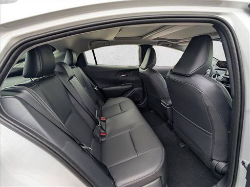 New 2026 Toyota Prius Plug-In Hybrid FWD image 7