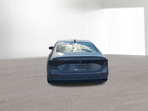 New 2025 Honda Accord SE image 8