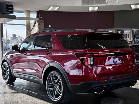 Used 2026 Ford Explorer ST w/ Sun And Sound Package AWD/4WD image 7