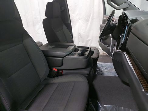 Used 2022 GMC Sierra 1500 Elevation image 10