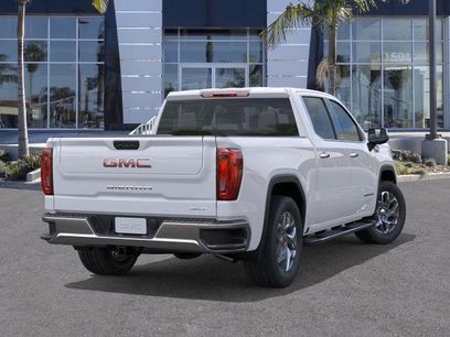 New 2026 GMC Sierra 1500 SLT w/ SLT Premium Package
