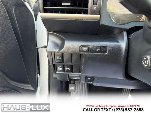Used 2020 Lexus IS 300 AWD w/ Premium Package image 33