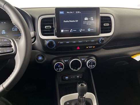 New 2026 Hyundai Venue SEL image 22