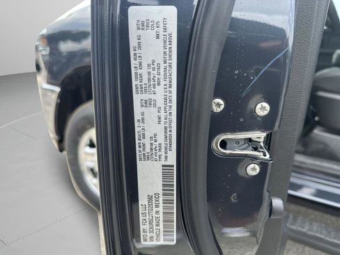 New 2026 RAM 2500 Tradesman AWD/4WD image 36