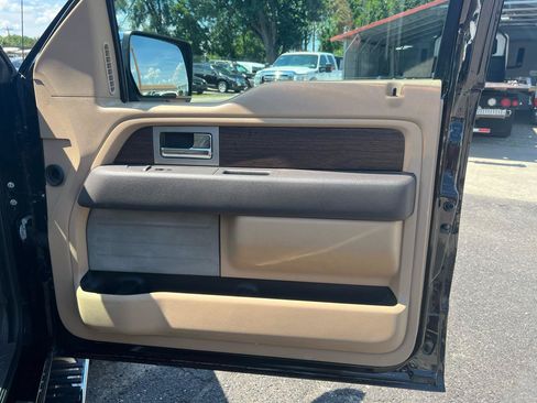 Used 2014 Ford F150 Lariat w/ Lariat Chrome Package AWD/4WD image 18