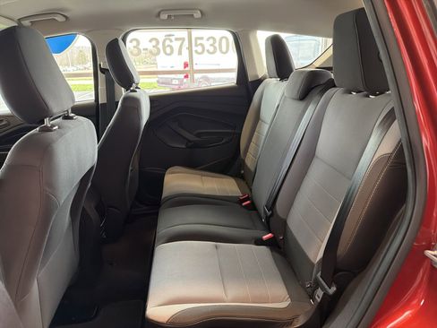 Used 2019 Ford Escape S image 11