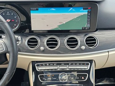 Certified 2017 Mercedes-Benz E 300 4MATIC image 48