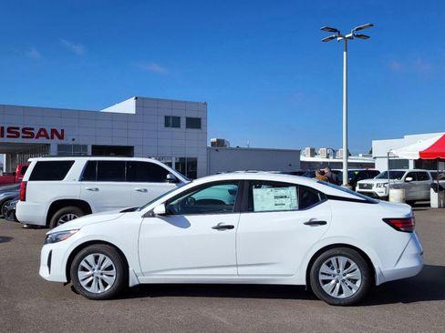 New 2025 Nissan Sentra S image 3