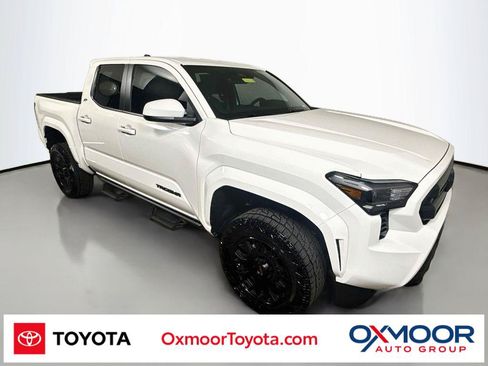 Used 2025 Toyota Tacoma SR5 RWD image 1