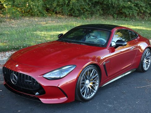 Used 2025 Mercedes-Benz AMG GT 55 image 3