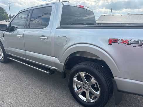 Used 2022 Ford F150 XLT w/ Equipment Group 302A High image 11