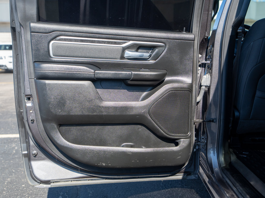Used 2021 RAM 1500 Big Horn AWD/4WD image 11