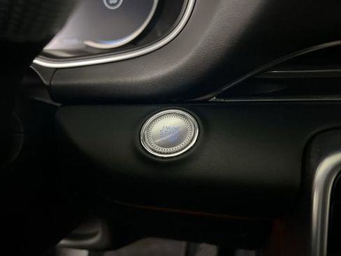 Used 2021 Genesis GV80 3.5T AWD/4WD image 17