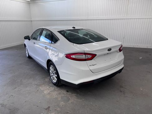 Used 2016 Ford Fusion S image 7