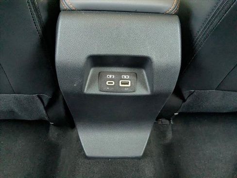 Used 2024 Subaru Crosstrek 2.5i Limited w/ Crosstrek Mirror Package AWD/4WD image 17
