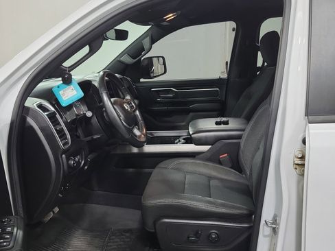 Used 2019 RAM 1500 Big Horn image 8