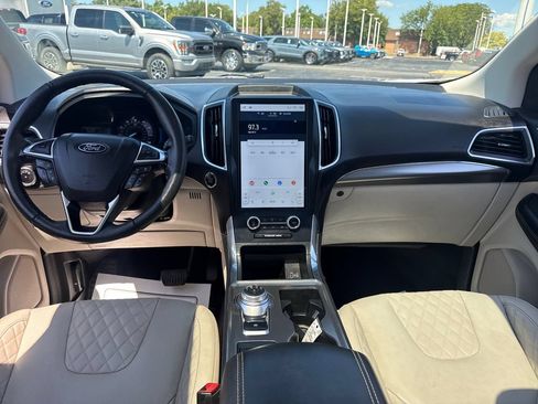 Used 2023 Ford Edge Titanium w/ Equipment Group 301A AWD/4WD image 21