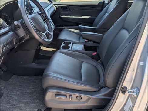 Certified 2025 Honda Odyssey EX-L image 14