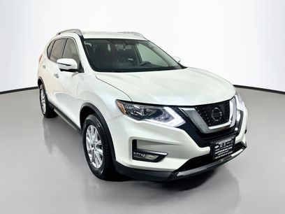 Used 2017 Nissan Rogue SV w/ SV Premium Package