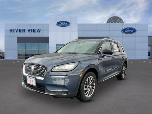 Used 2022 Lincoln Corsair AWD w/ Equipment Group 101A image 3
