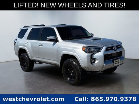 Used 2023 Toyota 4Runner TRD Off-Road Premium AWD/4WD image 1