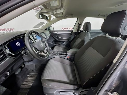 Used 2024 Volkswagen Jetta S image 10