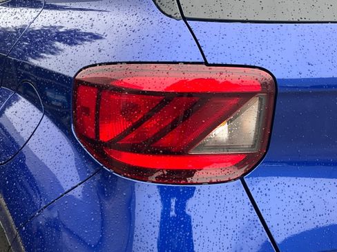 Certified 2022 Hyundai Venue SE image 26