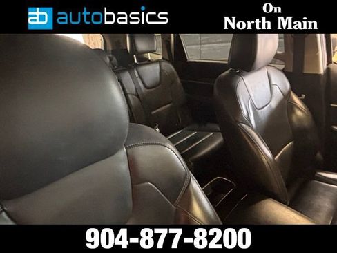 Used 2021 Kia Telluride LX FWD image 12