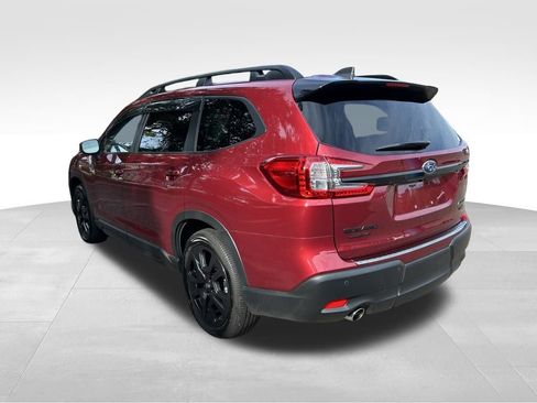 Used 2025 Subaru Ascent Bronze Edition image 4