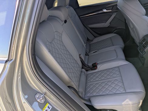 Used 2024 Audi SQ5 Premium Plus w/ Premium Plus Package image 27