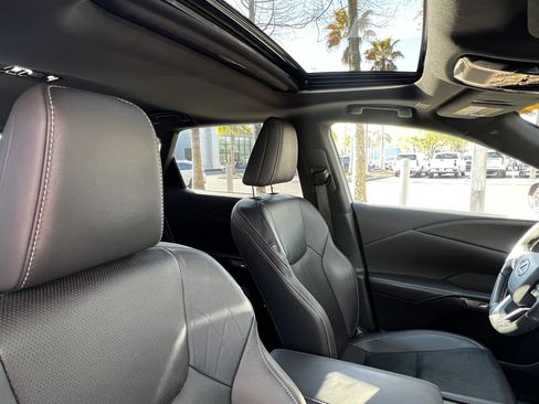 Used 2024 Lexus RX 350 Premium Plus w/ Convenience Package image 45