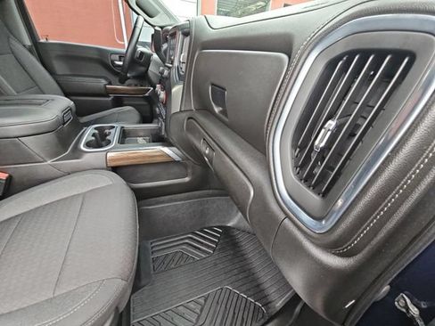 Used 2021 Chevrolet Silverado 1500 LT Trail Boss w/ Convenience Package II AWD/4WD image 32