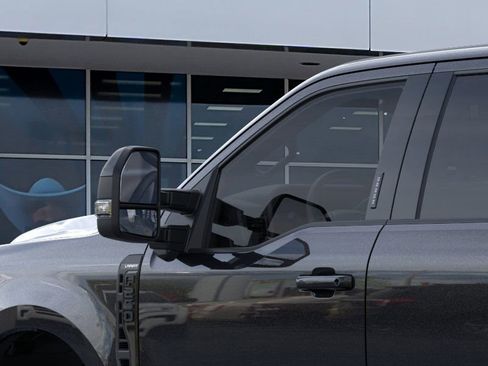New 2026 Ford F250 Lariat w/ Black Appearance Package image 20