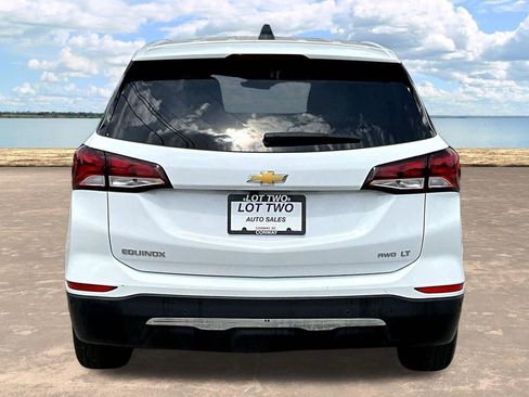 Used 2024 Chevrolet Equinox LT AWD/4WD image 7