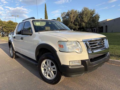Used 2008 Ford Explorer Sport Trac XLT RWD image 9