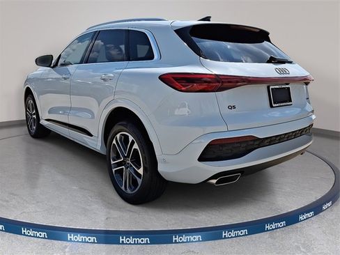 New 2025 Audi Q5 Premium image 2