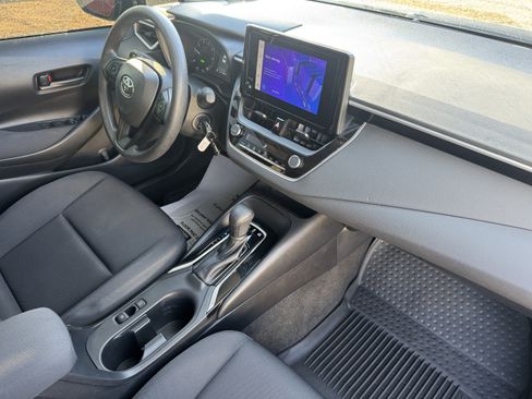 Certified 2024 Toyota Corolla LE image 19