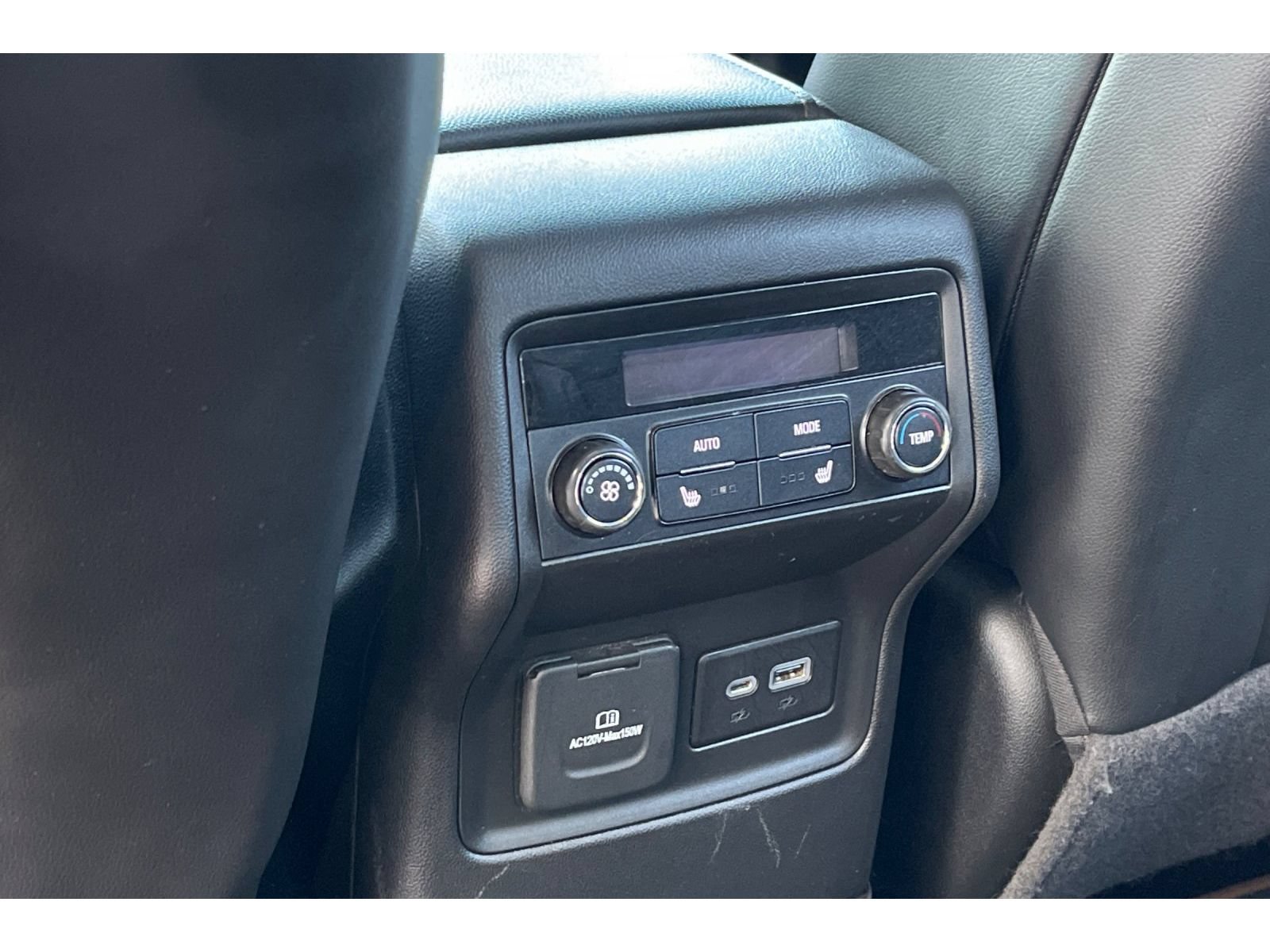 Used 2021 GMC Acadia AT4 w/ Technology Package AWD/4WD image 43