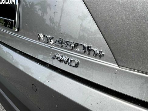 Used 2025 Lexus NX 450h+ AWD w/ Accessory Package (Z1) image 8