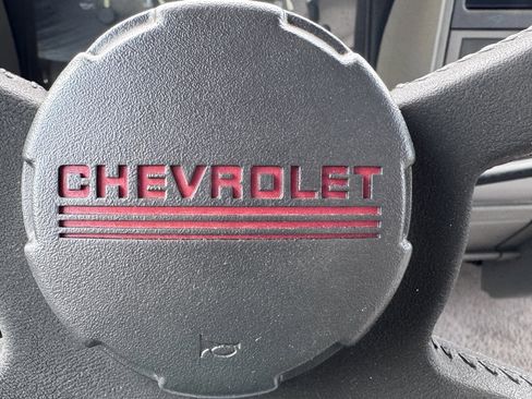 Used 1994 Chevrolet Silverado 1500 2WD Regular Cab image 16