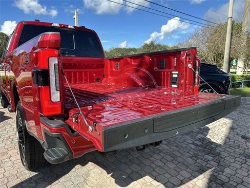 Used 2024 Ford F350 Platinum w/ FX4 Off-Road Package image 10