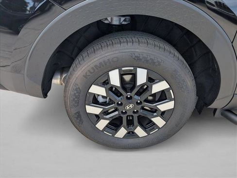 Used 2025 Hyundai Santa Cruz SE image 22