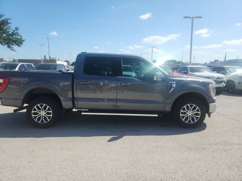 Used 2022 Ford F150 Lariat w/ FX4 Off-Road Package AWD/4WD image 6