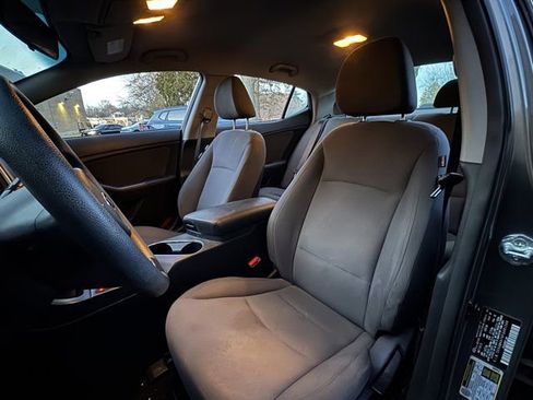 Used 2015 Kia Optima LX image 13