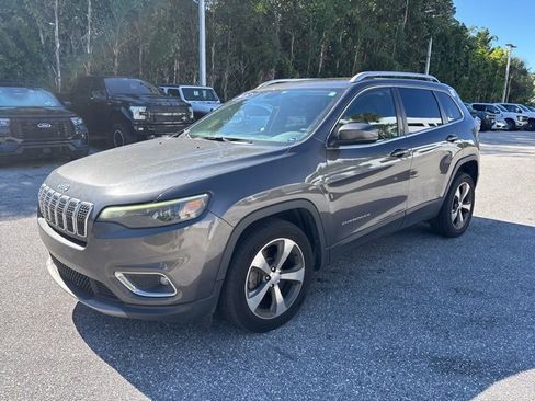 Used 2020 Jeep Cherokee Limited image 5