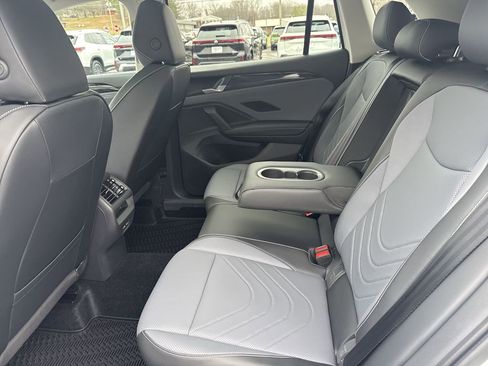 New 2026 Volkswagen Tiguan SE AWD/4WD image 29