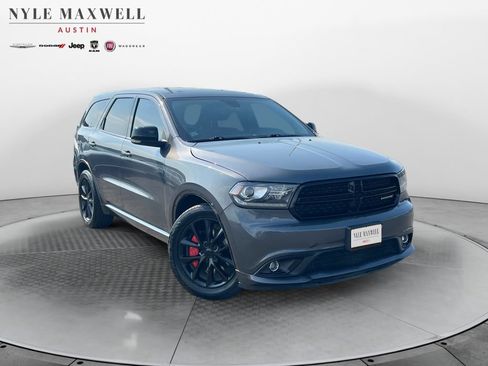 Used 2017 Dodge Durango R/T w/ Trailer Tow Group IV RWD image 2