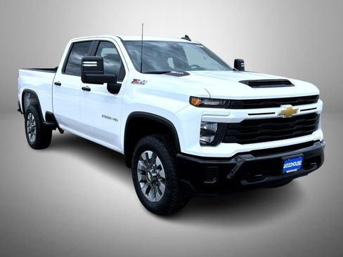 New 2026 Chevrolet Silverado 2500 Custom w/ Custom Convenience Package AWD/4WD image 3