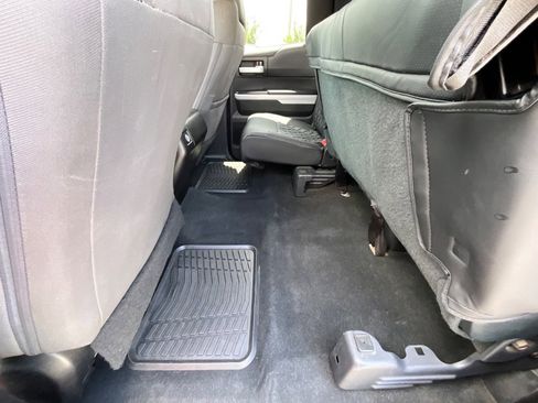 Used 2014 Toyota Tundra SR5 w/ SR5 Upgrade Package image 23